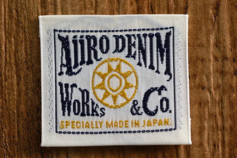 レーヨン製の織りネーム