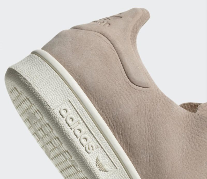 質感の良いレザー。アディダス スタンスミス STAN SMITH NUUD W