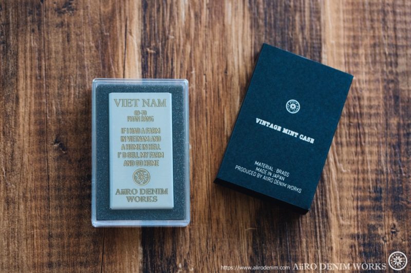 VINTAGE MINT CASE